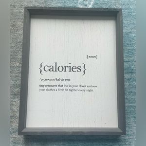 Picture in great condition with measurements shown.